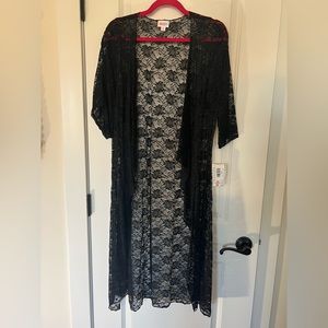 New LulaRoe Shirley Kimono- S